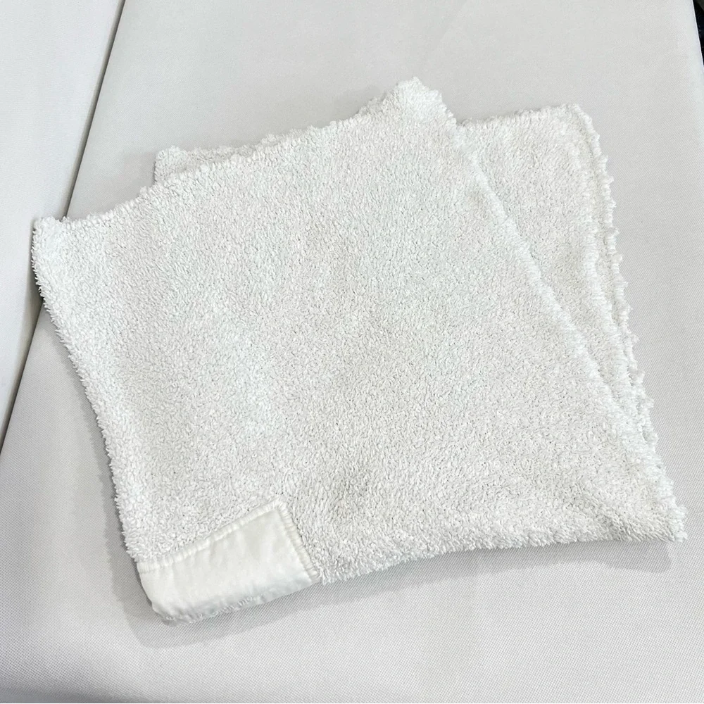 Barefoot Dreams Cozy Chic Blanket White Satin And Embroidery Elephant Style# 501